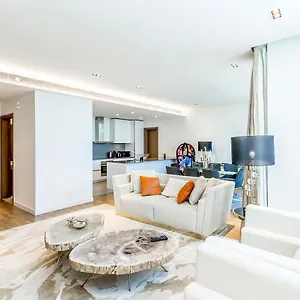 Dhh - Opposite To Walk Mall - 3 Beds With Maids شقة دبي